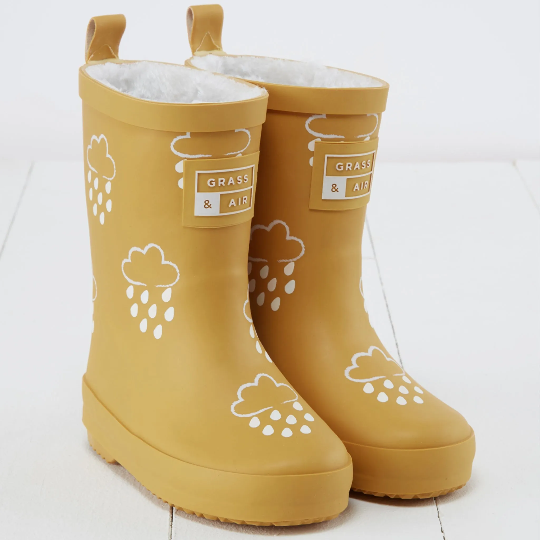 Grass & Air Colour-Revealing Wellies with Teddy Fleece Lining