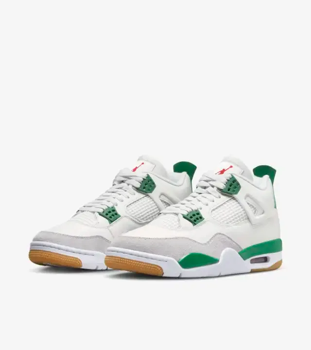 Jordan 4 Retro SB Pine Green