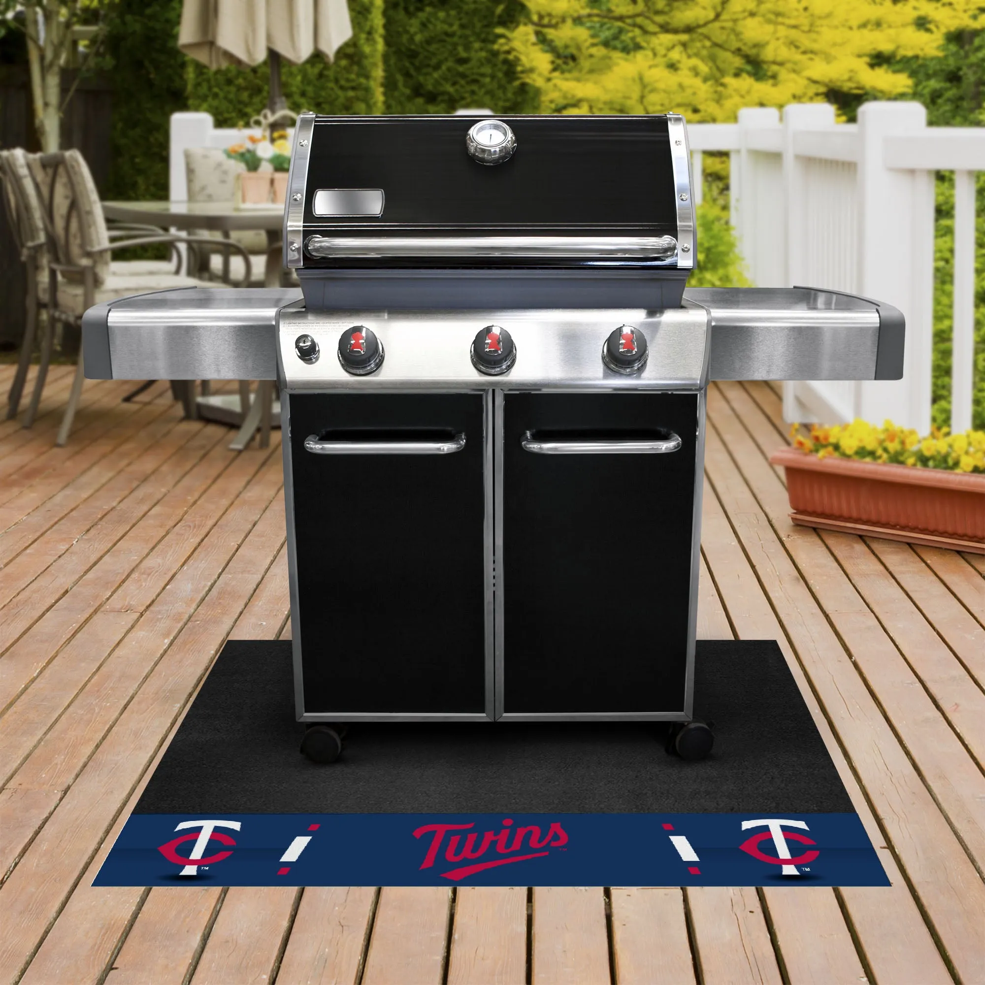 Minnesota Twins Vinyl Grill Mat - 26in. x 42in.