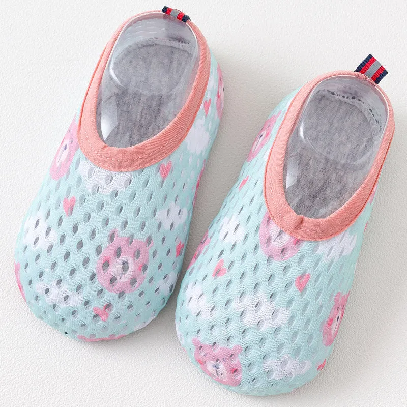 Multi-Patterned Aqua Splash Mesh Water Shoes