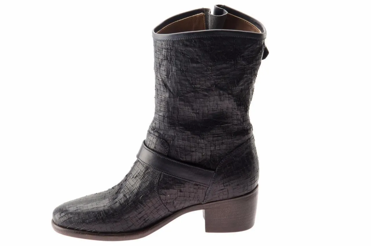 UGG CONCHETTA BLACK BOOTS