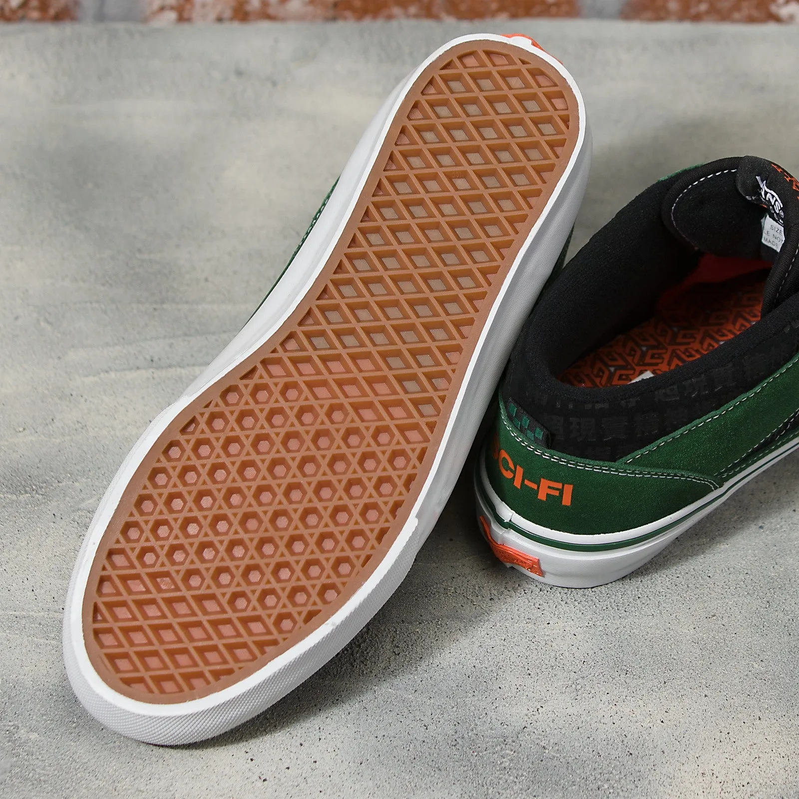 Vans x Sci-Fi Fantasy Skate '92 Half Cab VCU Skateboard Shoe - Green