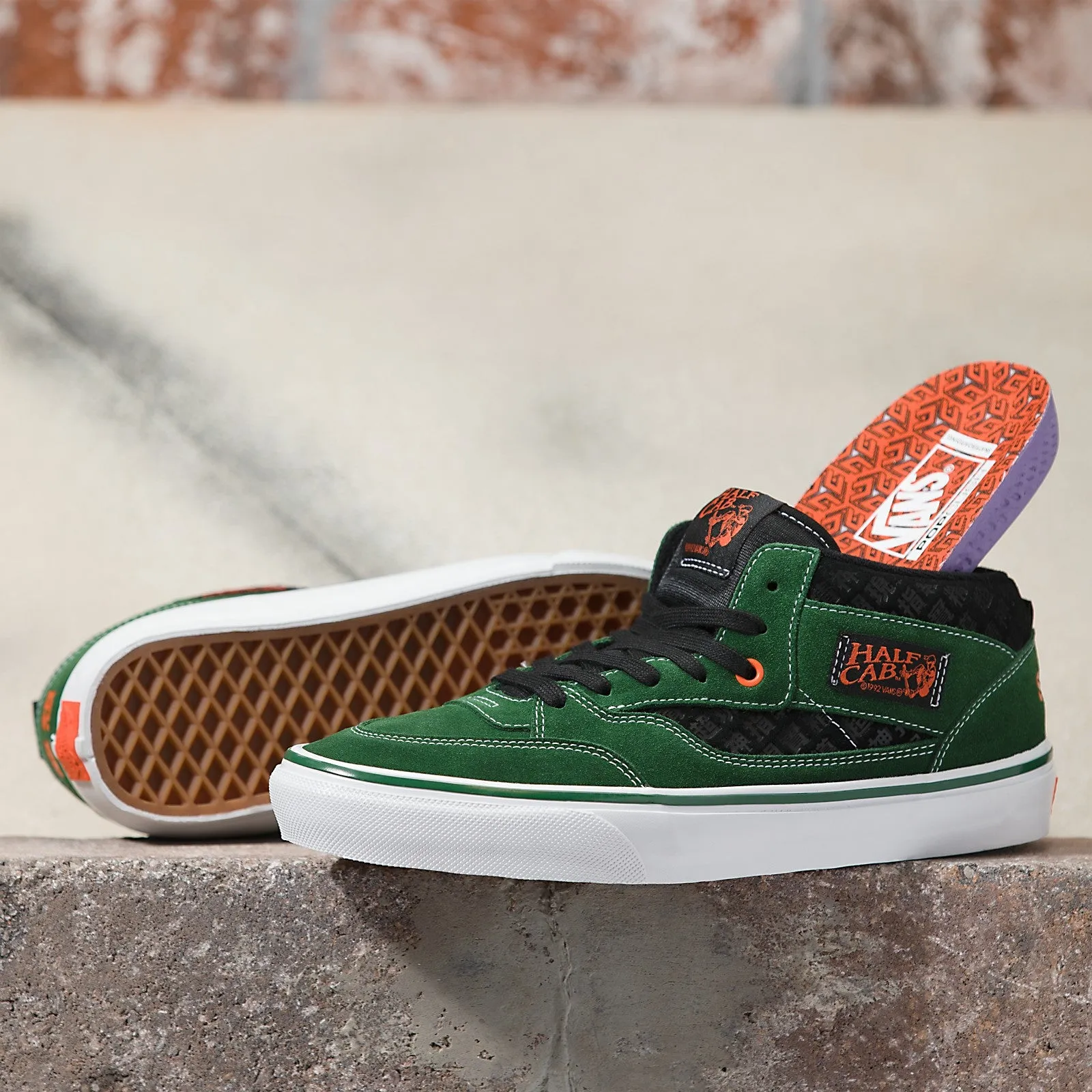 Vans x Sci-Fi Fantasy Skate '92 Half Cab VCU Skateboard Shoe - Green